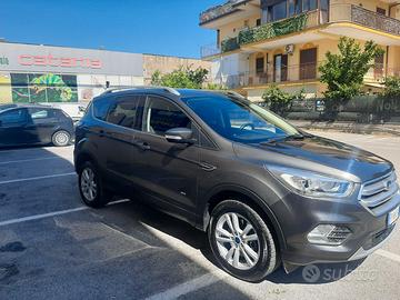 Ford Kuga con trazione integrale