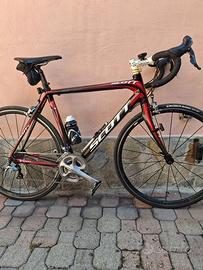Bici da Corsa SCOTT CR1 in Carbonio