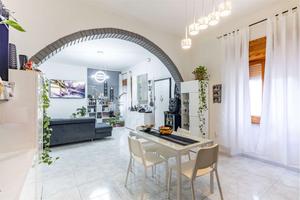 Indipendente bilivelli con cortile non mutuabile