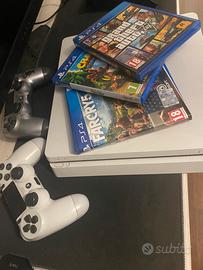 PlayStation 4 slim bianca