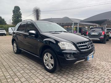 Mercedes-benz ML 300 CDI BlueEFFICIENCY