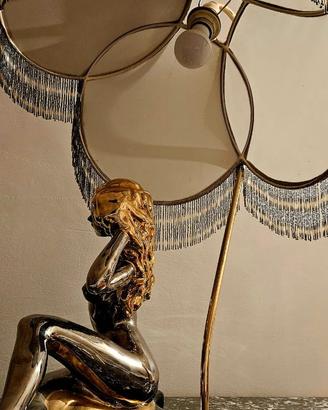 Lampada da tavolo stile Art Deco'