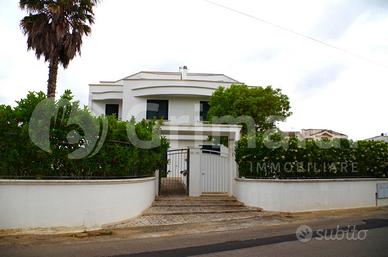 Villa o villino Tuglie [Cod. rif 3317481VRG]