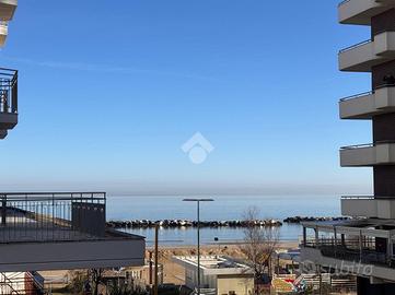 2 LOCALI A BELLARIA-IGEA MARINA