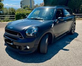Mini Cooper SD Countryman Frozen Black Edition JCW