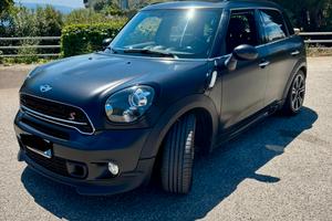 Mini Cooper SD Countryman Frozen Black Edition JCW