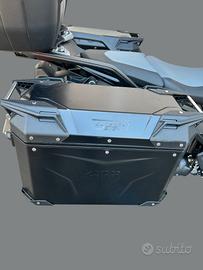 BMW GS 1300 2 BORSE GIVI + TELAI