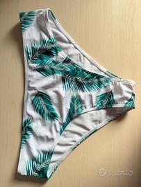 Costume slip esotico