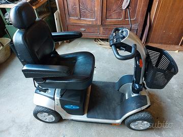 Motoretta per anziani