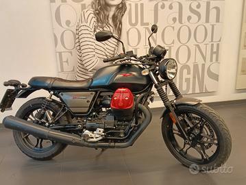 Moto Guzzi V7 III CARBON