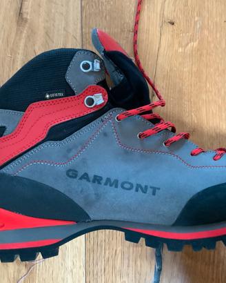 Scarponi da alpinismo ramponabili