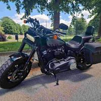 Harley-Davidson Softail Fat Bob 2023 come nuovo