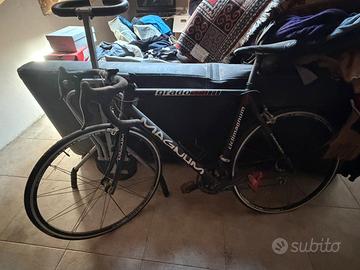 Bici da corsa magnum grado