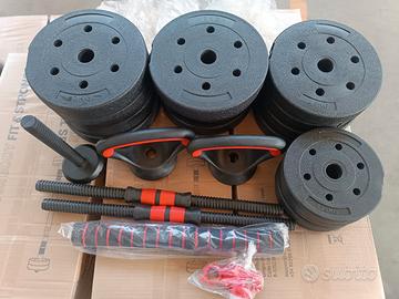 Set di plastica , manubri,bilanciere, kettlebell 