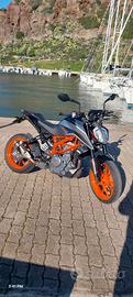 KTM Duke 390 