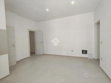 3 LOCALI A SANT'ANASTASIA