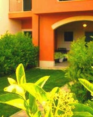 VILLETTA con giardino a 400 mt dal MARE