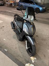 Beverly 125