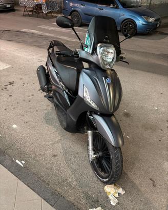 Beverly 125