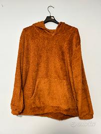 Felpa fluffy marrone