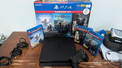 PS4 Slim 1TB + 3 Giochi - Software 12.00