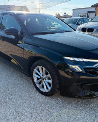 Audi A3 SPB 30 TDI S tronic line edition