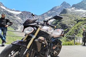 Triumph street triple 675