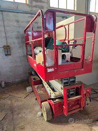 PIATTAFORMA A PANTOGRAFO