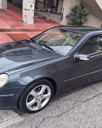 Mercedes-benz C 220 CDI cat Sportcoupé Avantgarde 