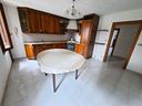trifamiliare-fine-anni-60-con-ampio-scoperto