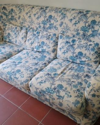 Divano letto tre posti