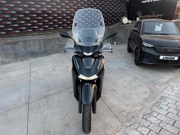 Honda SH 350