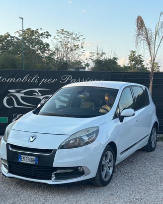 Renault Scenic Scénic 1.5 dCi 110CV S&S Bose