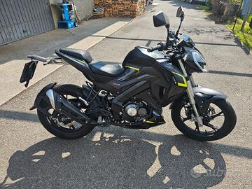 KEEWAY RKF 125