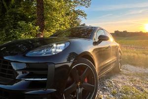 MACAN 2.0 SPORT DESIGN CHRONO CARTIER