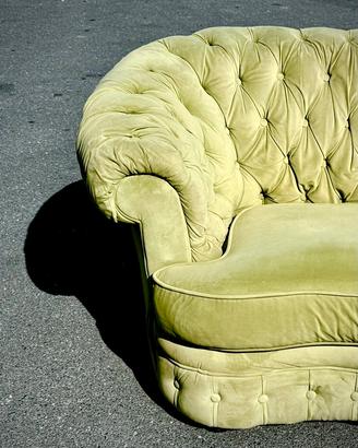 Divano Chesterfield