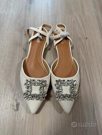 Ballerine con strass sulla punta