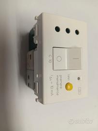 VIMAR Idea 14281 Presa SICURY P11 10A Interbloccat