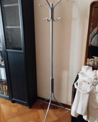 Appendiabiti da terra