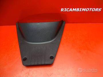 CARENA PEDANA YAMAHA BOOSTER