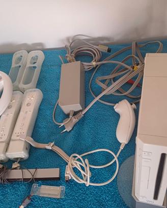 Console Wii completa di accessori