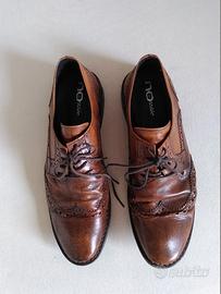 Scarpe stringate eleganti da uomo in pelle marrone