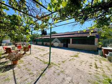 VILLA SINGOLA A SESSA AURUNCA