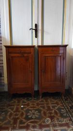 Mobili usati antichi e non.