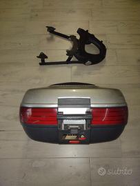 Bauletto GiVi MAXIA 52 l + piastra Kawasaki Er6