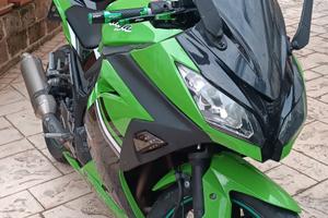 Kawasaki ninja 300