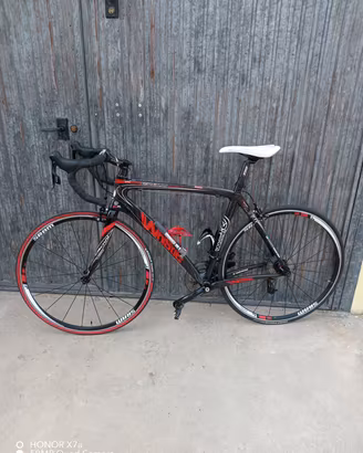 FULL CARBON bici corsa (600 km al max.)x5