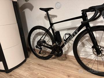 Giant Tcr