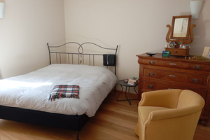 Stanza privata con uso degli spazi comuni