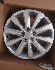 cerchi in lega 15"